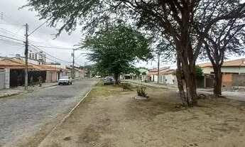 Imagem 3: Apartamento para venda possui 45 metros quadrados com 2 quartos em Santa Rosa - Campina Gr