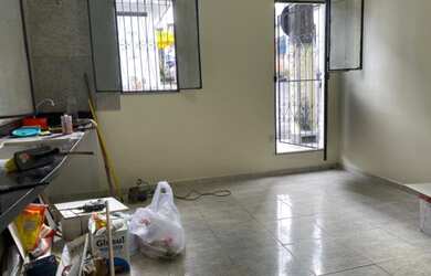 Imagem 6: Não Paga LUZ, ÁGUA. Casa Pequena de 1 Quarto. Com Split. Pertinho da sede do governo