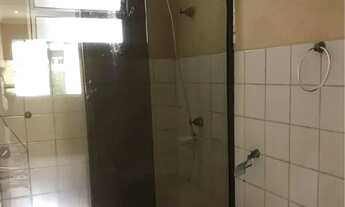Imagem 2: Alugo apartamento rua de frente West shopping 990,00 aluguel 3 depósitos