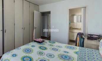 Imagem 7: Próximo a estação do metro