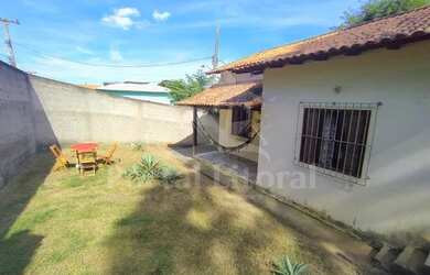 Imagem 2: Casa para Venda em Saquarema, Madressilva, 2 dormitórios, 1 suíte, 2 banheiros, 4 vagas
