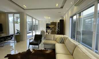 Imagem 2: Belíssimo sobrado com 4 suítes