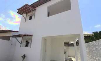 Imagem 2: Casa Duplex em Emaus 2/4
