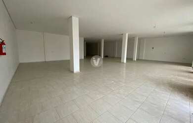 Imagem 5: Excelente loja comercial com um amplo espaço de 700 m²!