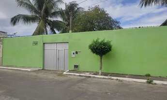 Imagem: Bela casa no centro de Lauro de Freitas