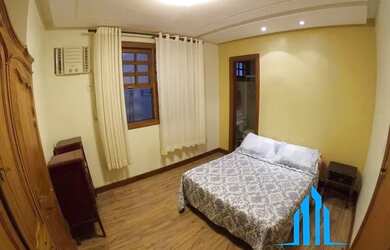 Imagem 7: Casa para venda tem 287 metros quadrados com 3 quartos em Centro - Guarapari - ES