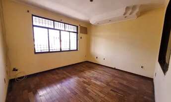 Imagem 3: EXCELENTE CASA TRIPLEX COM PISCINA PARA ALUGUEL EM VILA DA PENHA