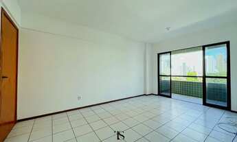 Imagem 3: Excelente apartamento nos Aflitos com 73m², 3 quartos, 1 suíte, 2 vagas cobertas, nascente