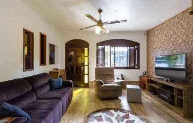 Imagem 7: Casa para Venda - 300m², 5 dormitórios, 2 vagas - Cavalhada