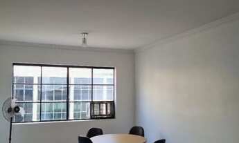 Imagem 3: Sala comercial já com mobília para aluguel no centro de Londrina