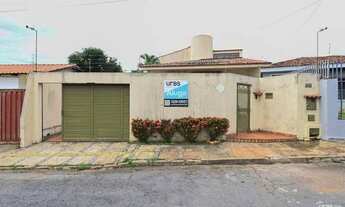 Imagem 5: Sobrado Residencial]