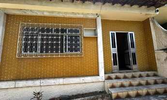 Imagem 2: Casa para Venda em Nova Iguaçu, Centro, 3 dormitórios, 3 banheiros, 4 vagas