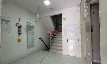 Imagem 5: KITNET MODERNA E MOBILIADA - PERFEITA PARA MORAR PERTO DA UFSC