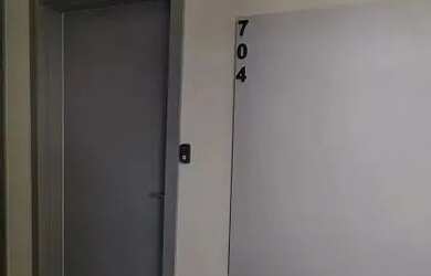 Imagem 3: EXCELENTE OPORTUNIDADE PARA SEU NEGÓCIO, 48m², RECEPÇÃO, SALA E W.C SOCIAL. LOCALIZADO NUM