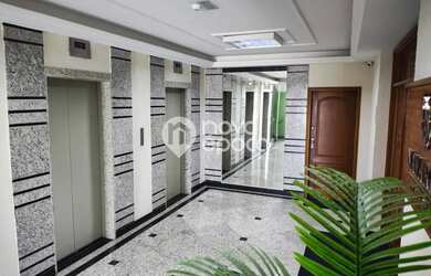 Imagem 4: Centro Galpão / depósito com venda por R$1.300.000