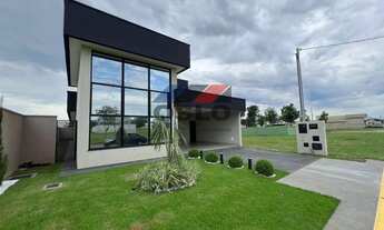 Imagem: CASA COM 04 QUARTOS, SENDO 03 PLENAS E 01