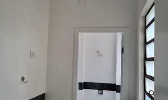 Imagem 2: Sala comercial já com mobília para aluguel no centro de Londrina