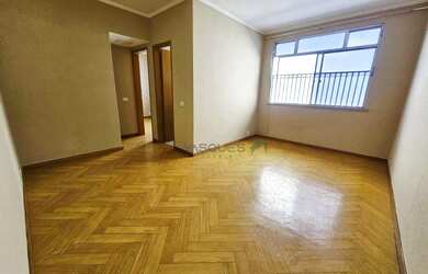 Imagem 2: Excelente apto de 2 quartos no centro da cidade com elevador