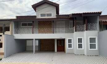 Imagem: Casa para venda com 4 quartos, 4 suítes