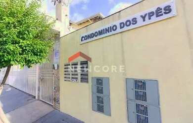 Imagem: Casa de condomínio em Rua Gê Alves de