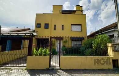 Imagem 2: Casa sobrado no Partenon de 5 dormitórios