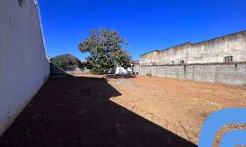 Imagem: Lote murado no Jardim Presidente 630m²