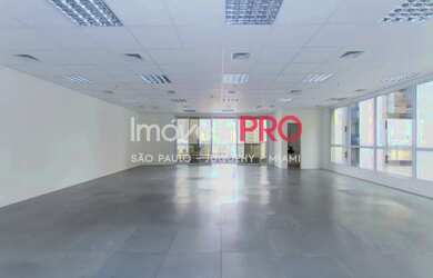 Imagem 3: Sala comercial de 170m², localizada em Moema e com 4 vagas privativas