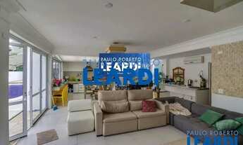 Imagem: SOBRADO - GRANJA JULIETA - SP