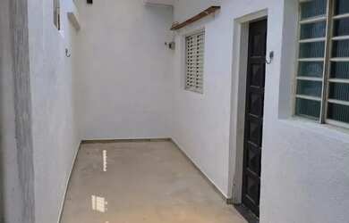 Imagem 5: Imóvel para aluguel possui 35 metros quadrados com 1 quarto em Vila Penteado - São Paulo