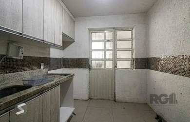 Imagem 7: Excelente casa de 147m² com 3 dormitórios, 4 vagas e 1 piscina