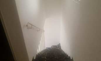 Imagem 3: Sobrado para aluguel e venda tem 180 metros quadrados com 2 quartos