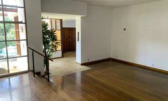 Imagem 3: Casa com 310 m2 de área construída com piscina terreno 15 x 50