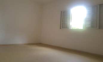 Imagem 7: Sobrado para aluguel e venda tem 180 metros quadrados com 2 quartos