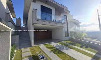 Imagem 2: Casa para Venda em Mogi das Cruzes, Cezar De Souza, 3 dormitórios, 3 suítes, 4 banheiros