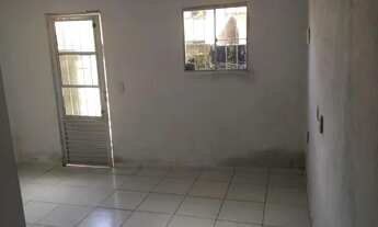 Imagem 2: Casa no centro de Lucena