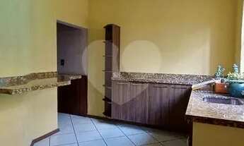 Imagem 7: Sobrado de 06 dormitórios com 03 vagas de garagem no bairro Santana