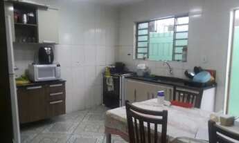 Imagem: Várzea Paulista - Casa Padrão - Cidade