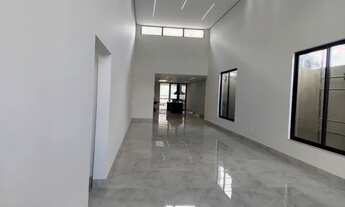 Imagem 3: Casa Vicente Pires, alto padrão 04 suítes na Rua 12 vazada para rua 10