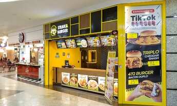 Imagem 4: Loja no shopping brisamar em São Vicente ( praça de alimentação