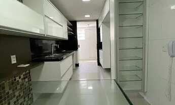 Imagem 7: Apartamento para aluguel e venda possui 168 metros quadrados com 4 quartos