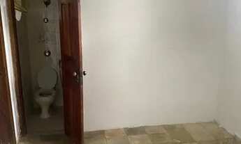 Imagem 7: ÓTIMA CASA TRÊS QUARTOS COM DUAS VAGAS DE GARAGEM