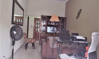 Imagem 3: Localização Incontestável! Casa Linear, junto a comércio e condução, possibilid