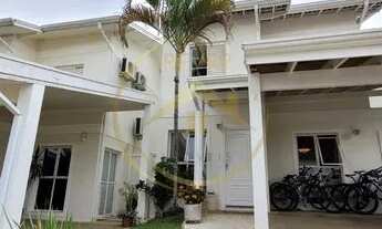 Imagem 4: Casa residencial para Venda em Campinas, bairro São Quirino, condomínio próximo a lagoa do