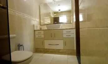 Imagem 5: Casa Triplex Acabemeto refinado à 5 min Shopping Itaboraí Plaza Oportunidade