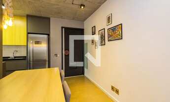 Imagem 6: Apartamento para Aluguel - Petrópolis, 2 Quartos, 70 m2