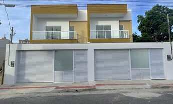 Imagem: Casa duplex em Morada de Laranjeiras