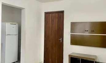 Imagem 5: Alugo apartamento com alguns móveis simples