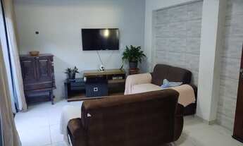 Imagem 3: Casa para venda tem 200 metros quadrados com 3 quartos em Centro - São Lourenço - MG