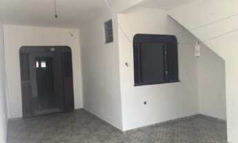 Imagem 2: Vendo casa no Tomba ( a do térreo e a do andar