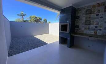 Imagem 3: Geminado impecável, com um terreno amplo, próximo do mar